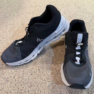 On Cloud Runner Mens Size 9.5 Shoes Gray Black Running